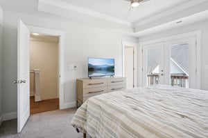 Amalfi Dr-S1608-022.jpg