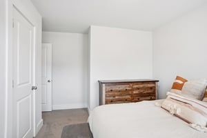 Amalfi Dr-S1608-039.jpg