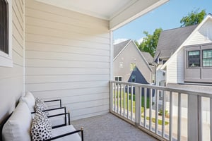 Amalfi Dr-S1608-041.jpg