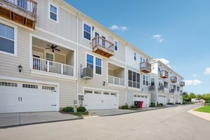 Amalfi Dr-S1608-043.jpg