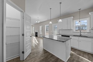  Photo 16