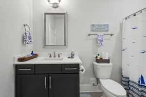  Photo 46