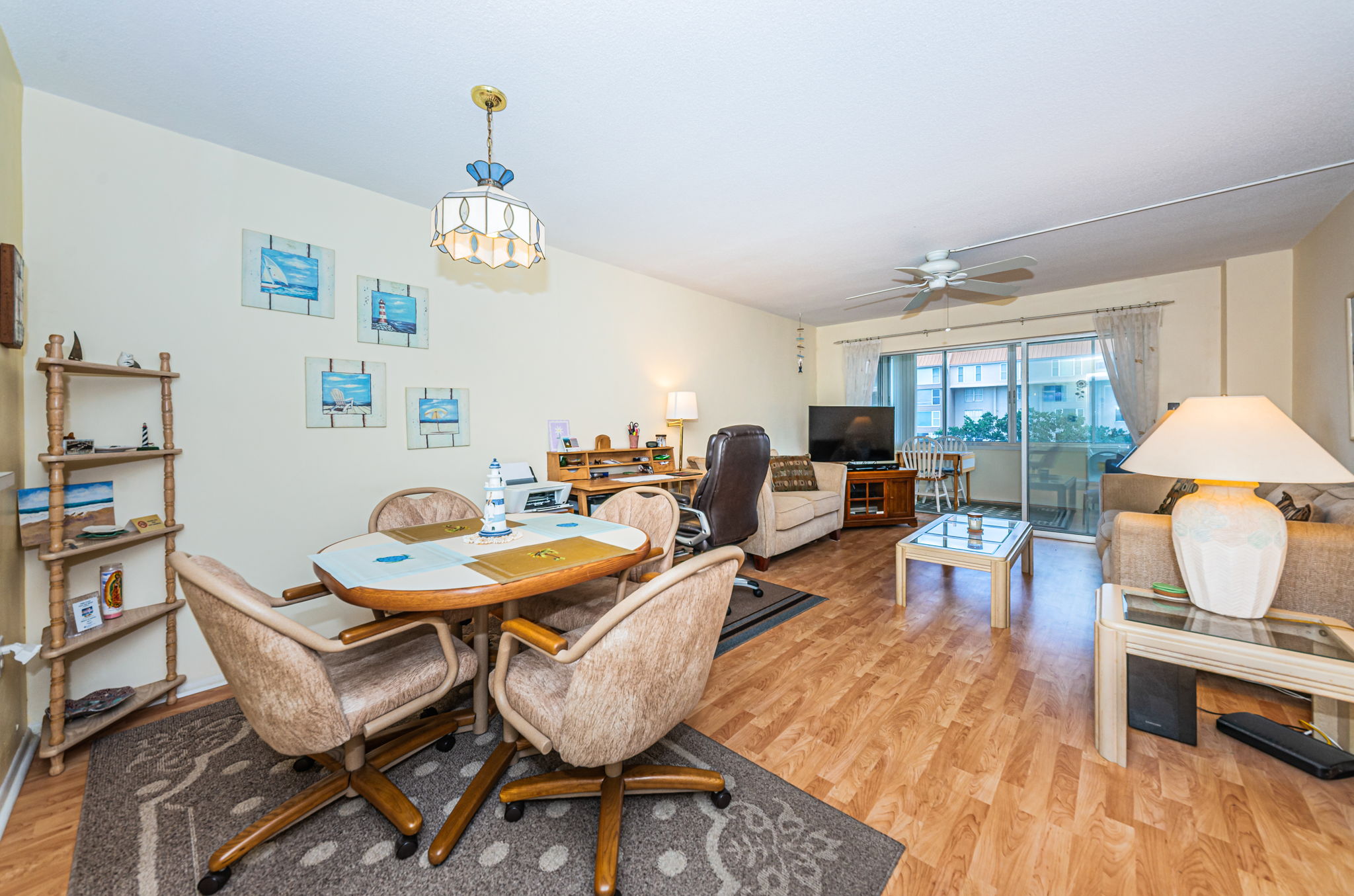 Dining Room4