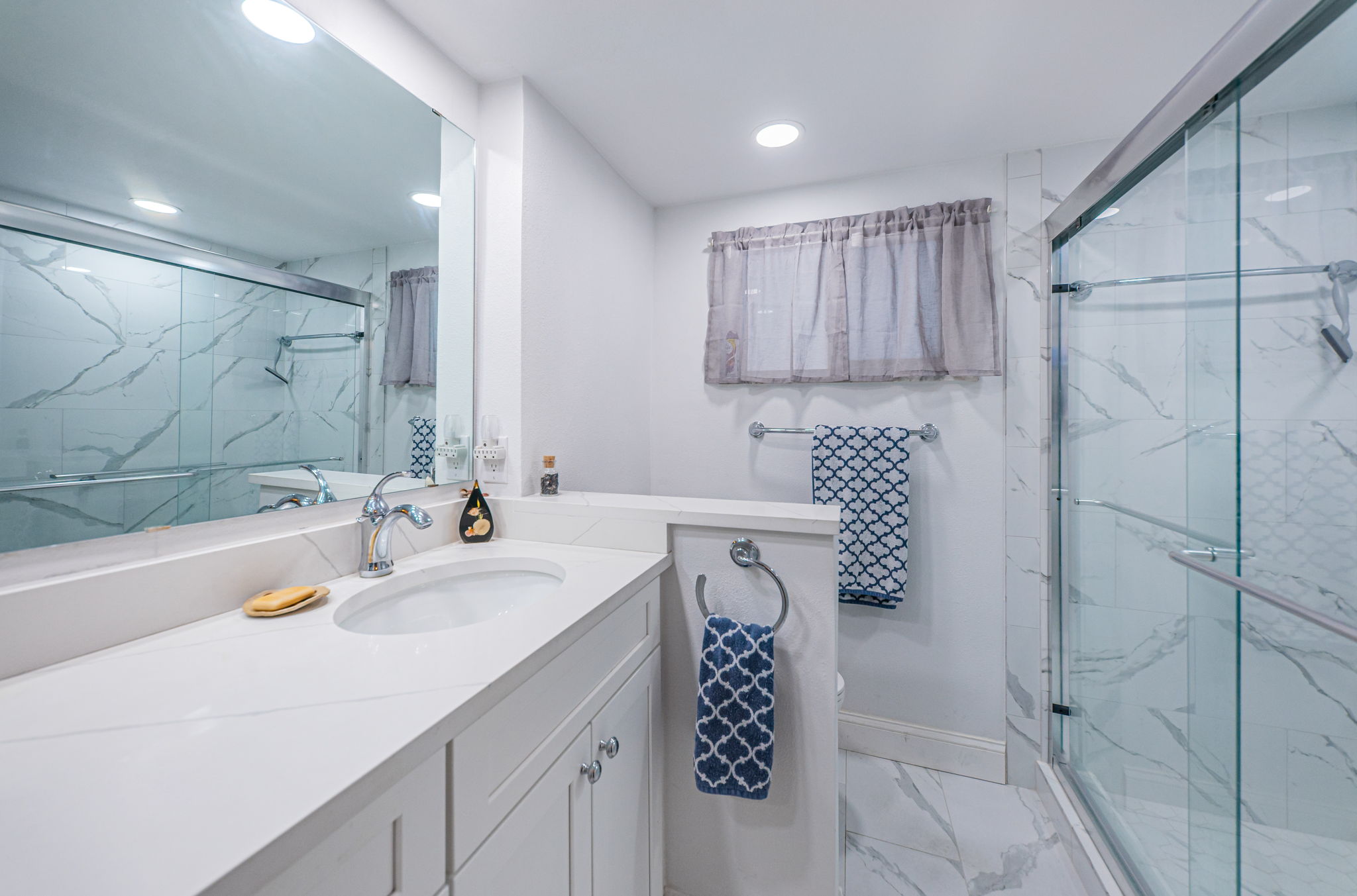 Bathroom1a