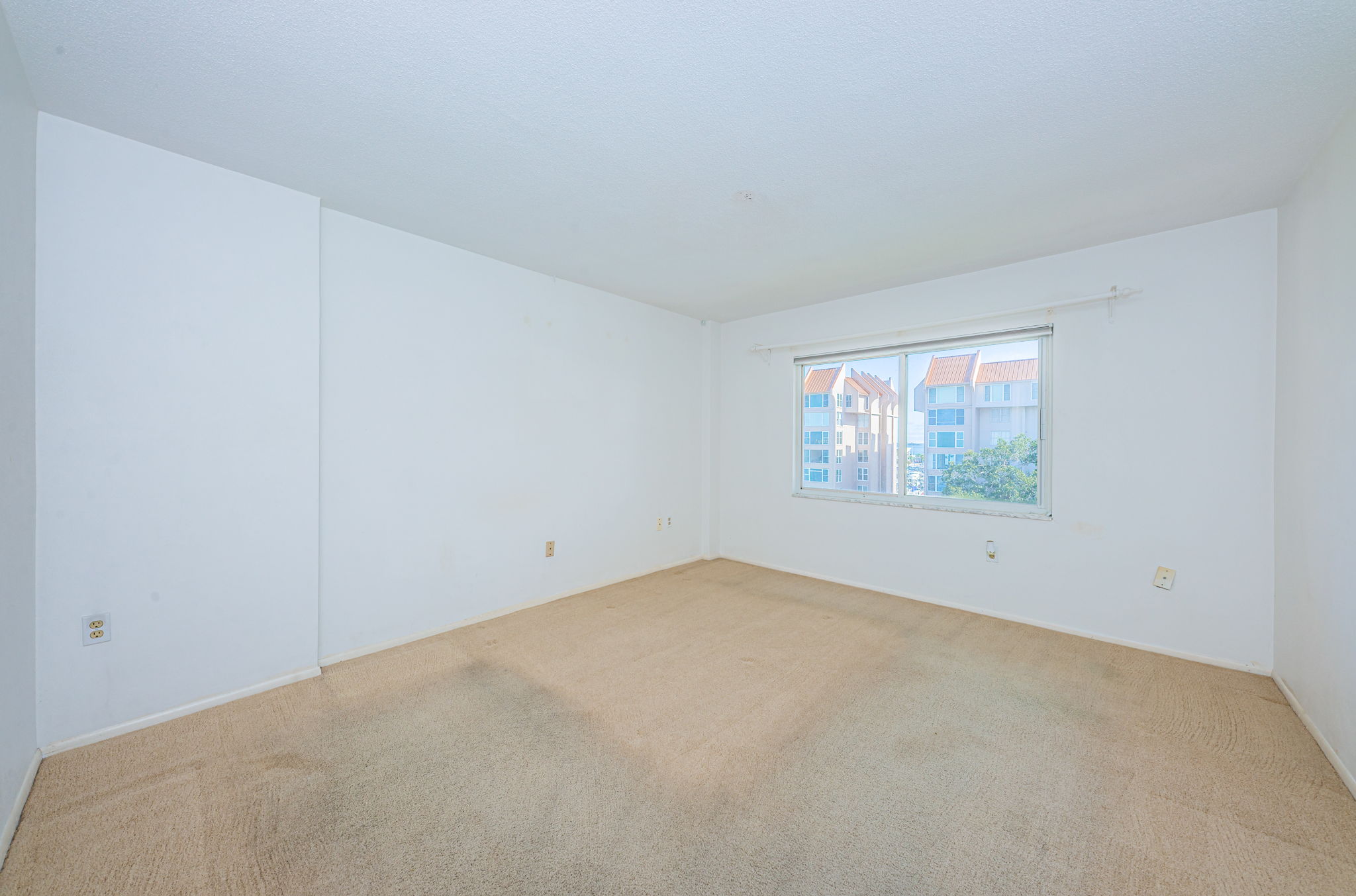 Master Bedroom1a