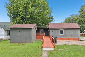 620 N Jackson St-S1907-030.jpg