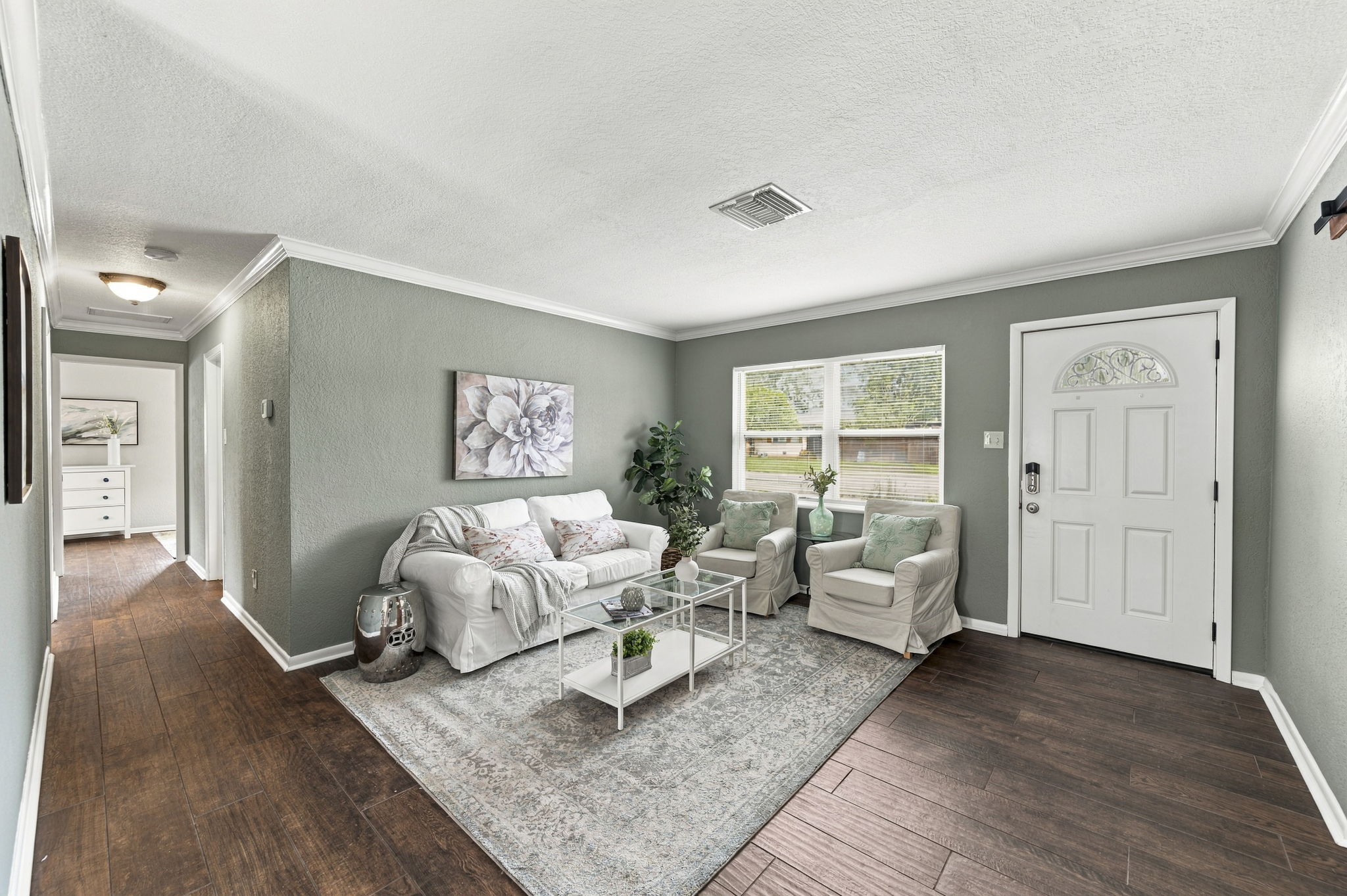 Interiors (1)