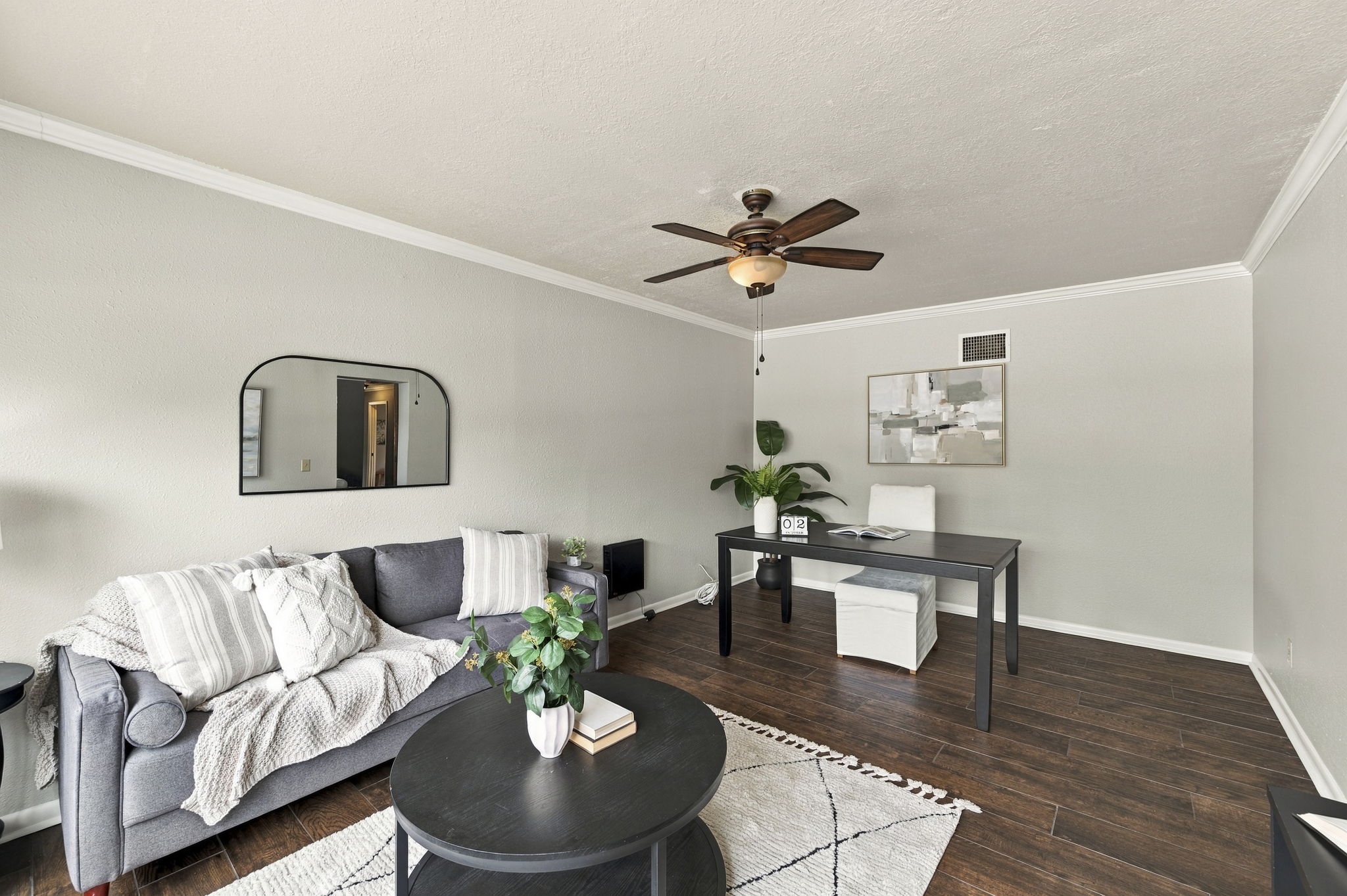 Interiors (17)