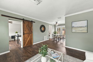 Interiors (4)