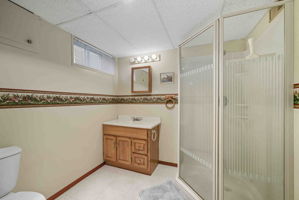  Photo 49