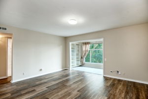 Living/Flex Space