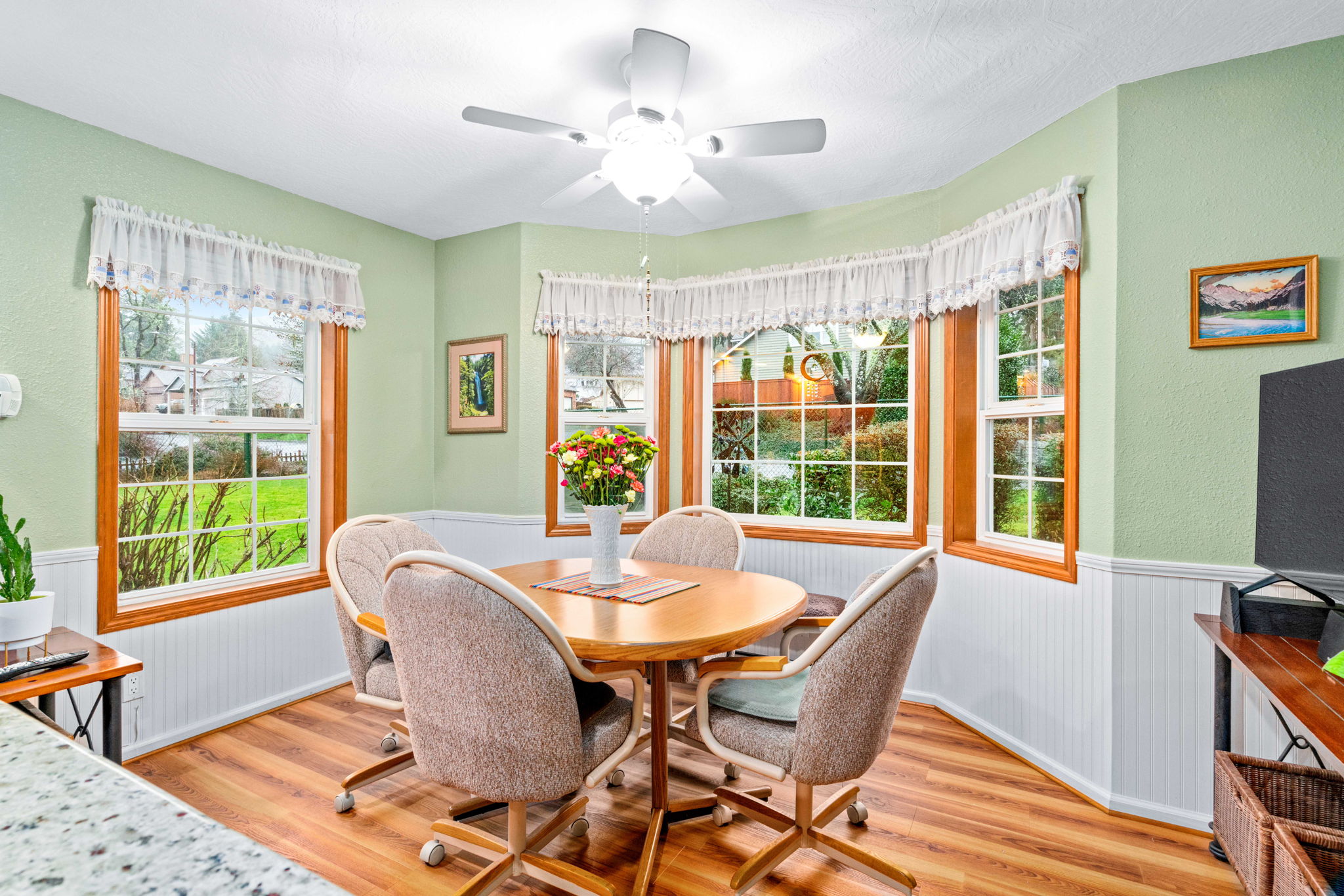 Breakfast Nook