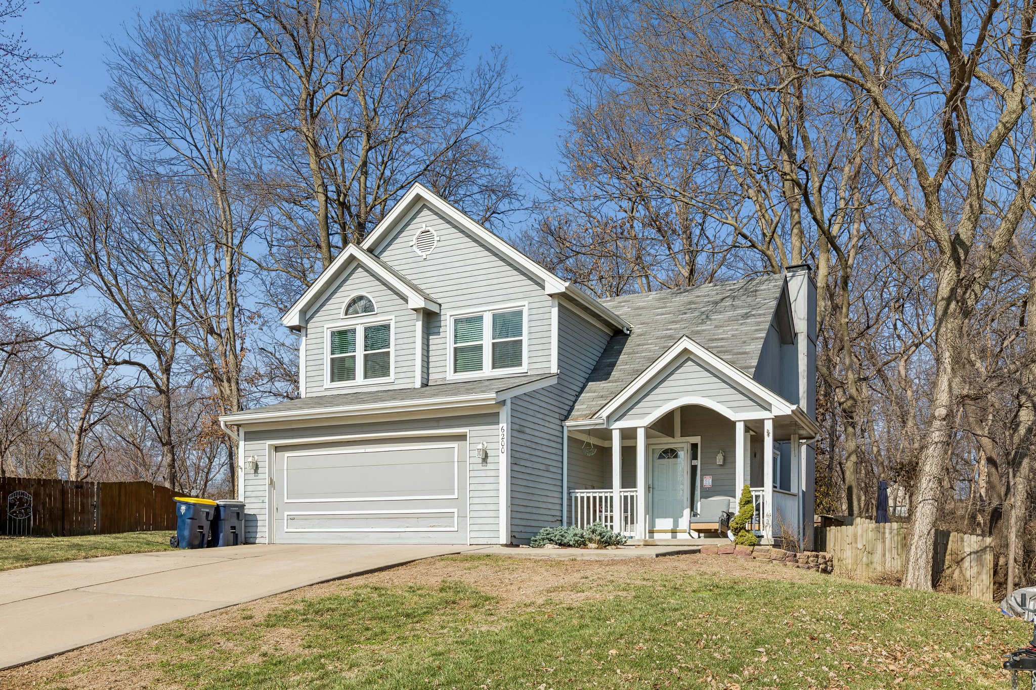 6200 NE 48th Terrace_001.jpg