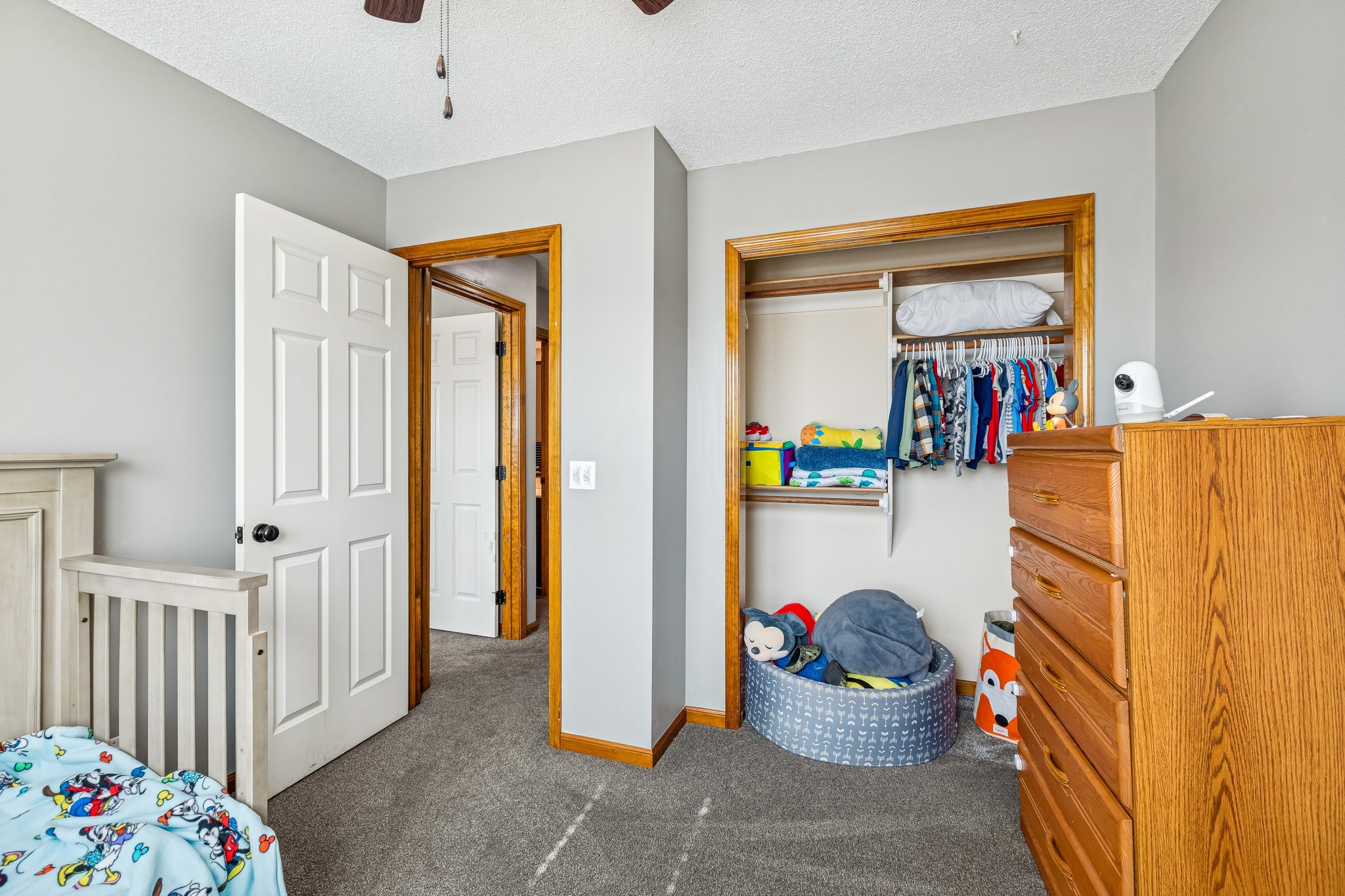 6200 NE 48th Terrace_019.jpg