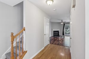 Rolling Hill Dr-S2703-007.jpg