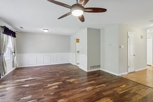 Rolling Hill Dr-S2703-011.jpg