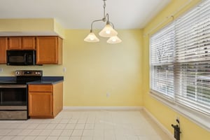 Rolling Hill Dr-S2703-019.jpg