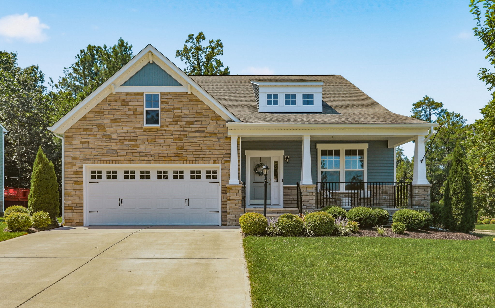 01-Exterior Front