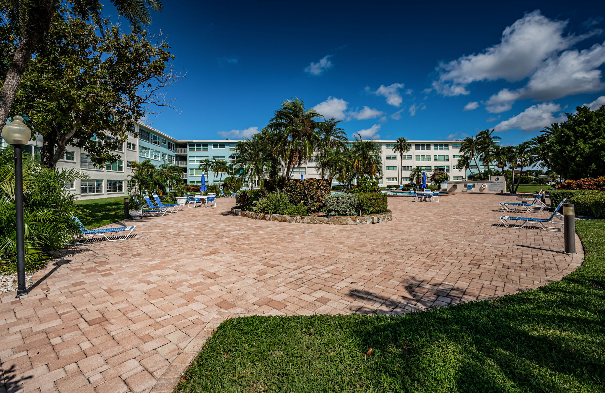 2-Patio1