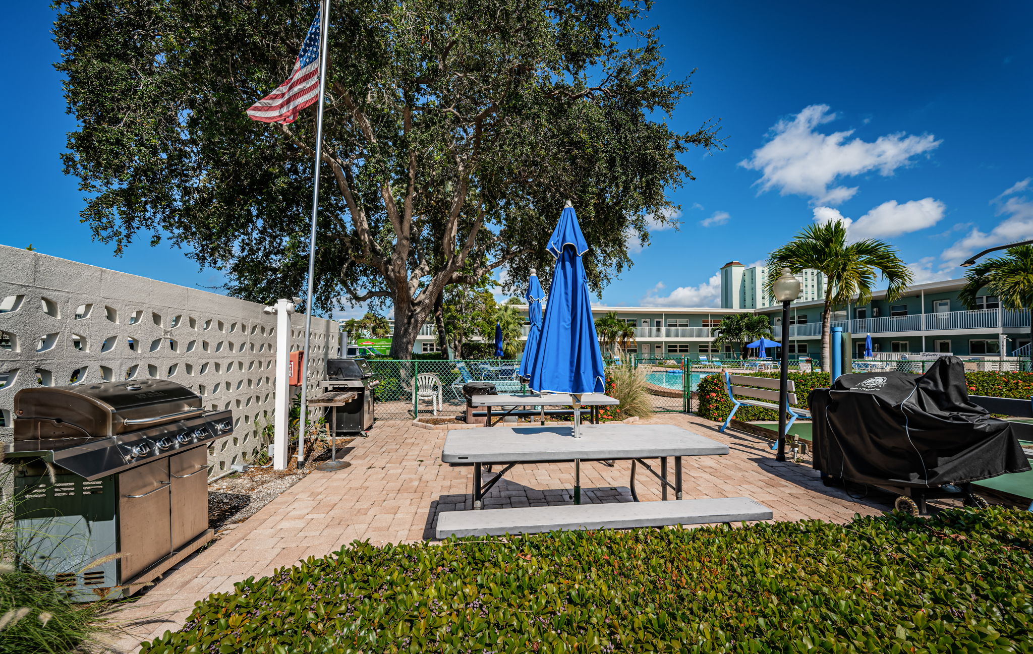 34-Grilling Area3