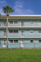 Front Exterior4