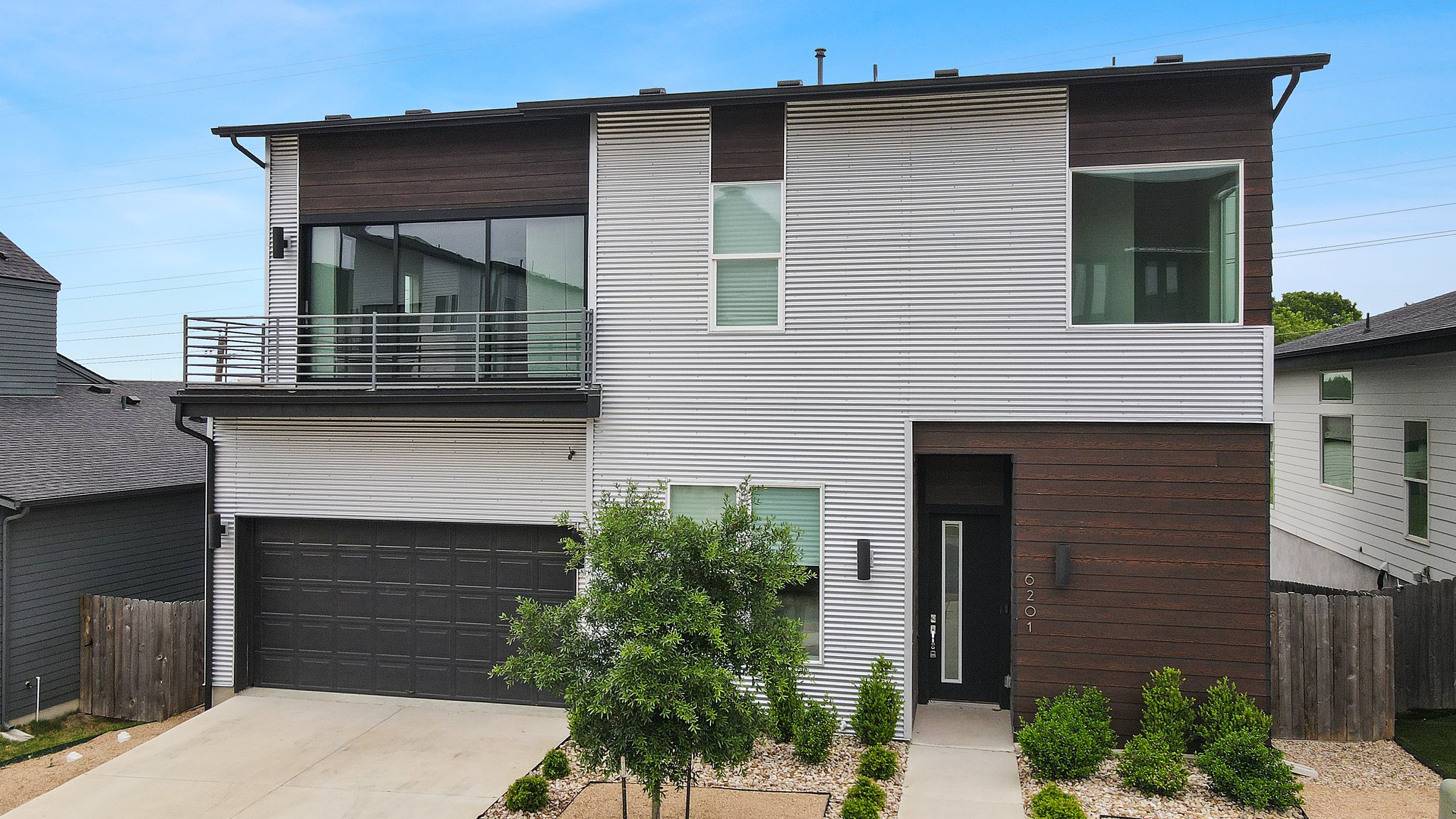 6201 Toscana Ave, Austin, TX 78724, USA Photo 3