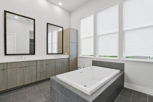 6201 Toscana Ave, Austin, TX 78724, USA Photo 21