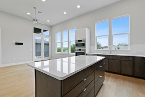 6201 Toscana Ave, Austin, TX 78724, USA Photo 11