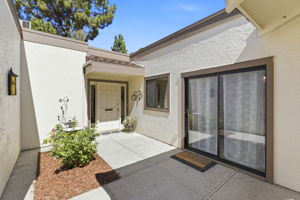 004_F8_6202 Gerdts Dr