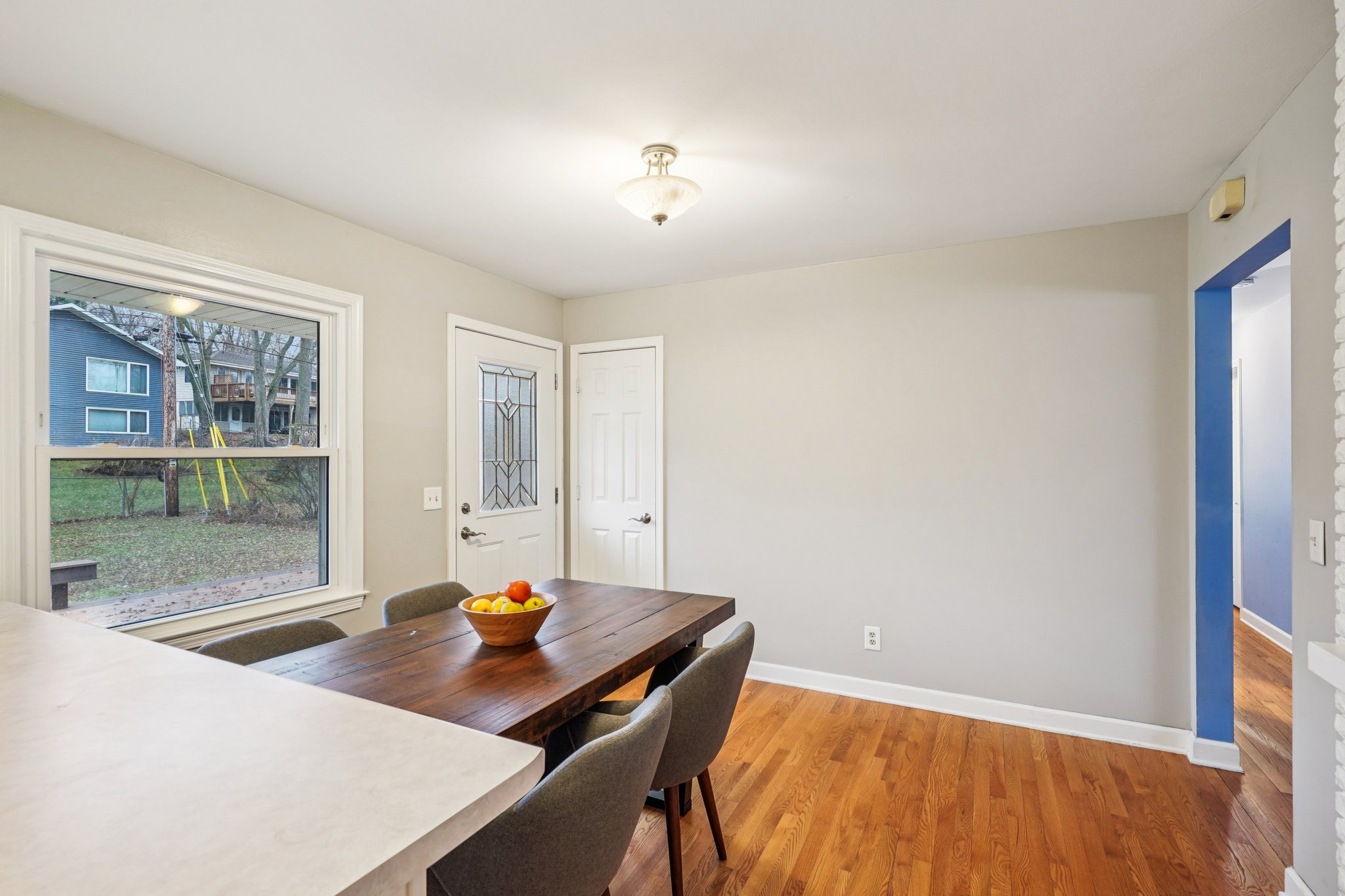 Winnequah Rd-S1001-018.jpg