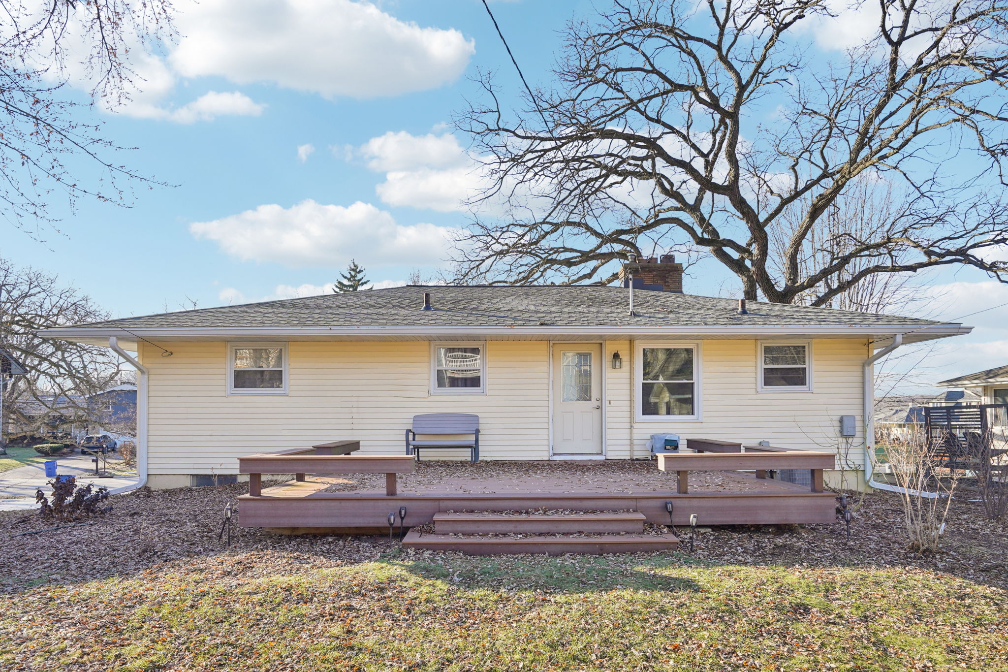 Winnequah Rd-S1101-008