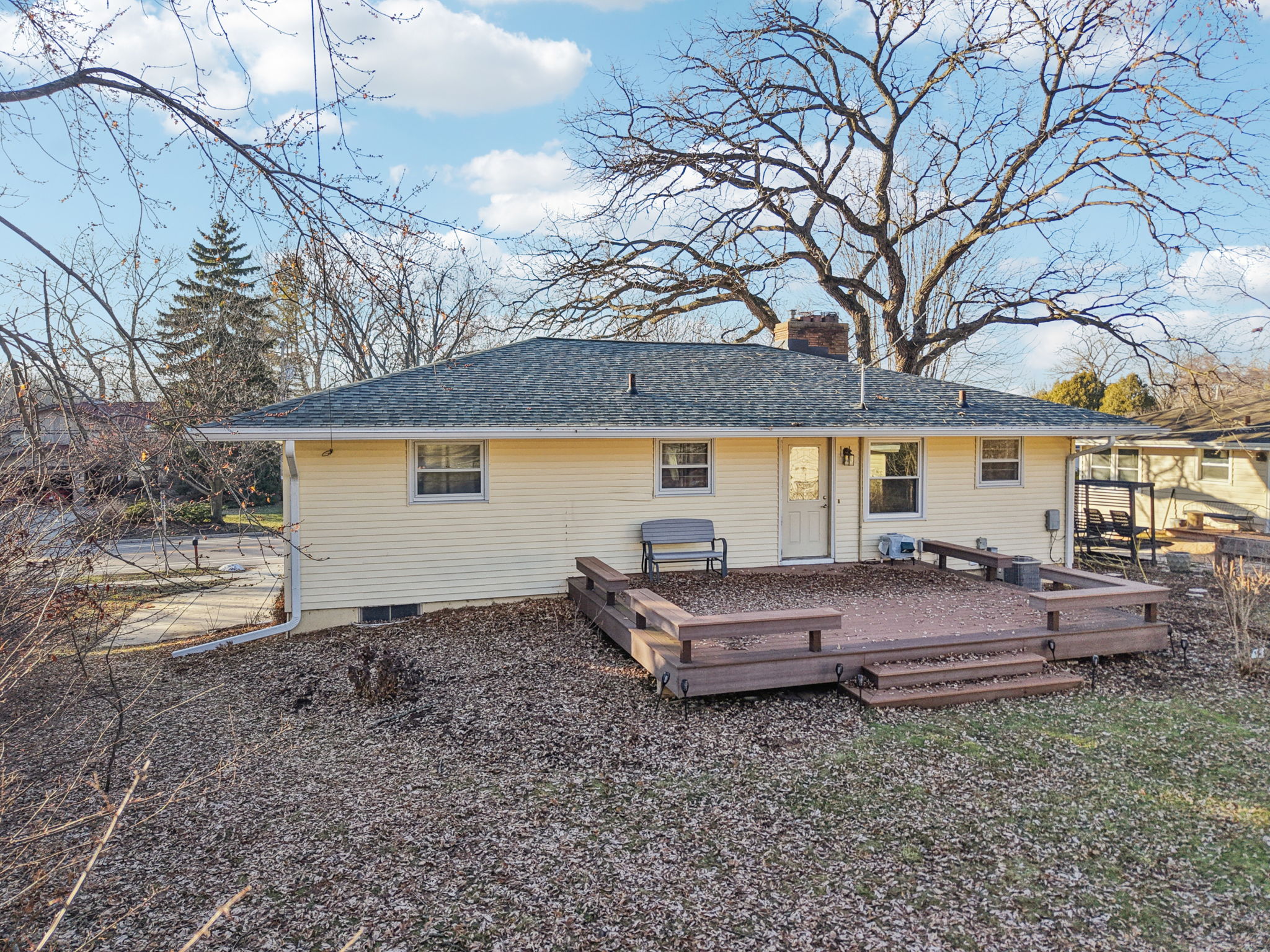 Winnequah Rd-S1101-020