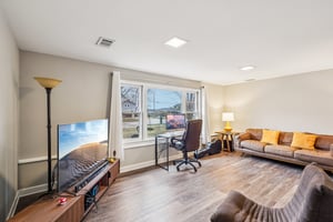 Winnequah Rd-S1001-010.jpg