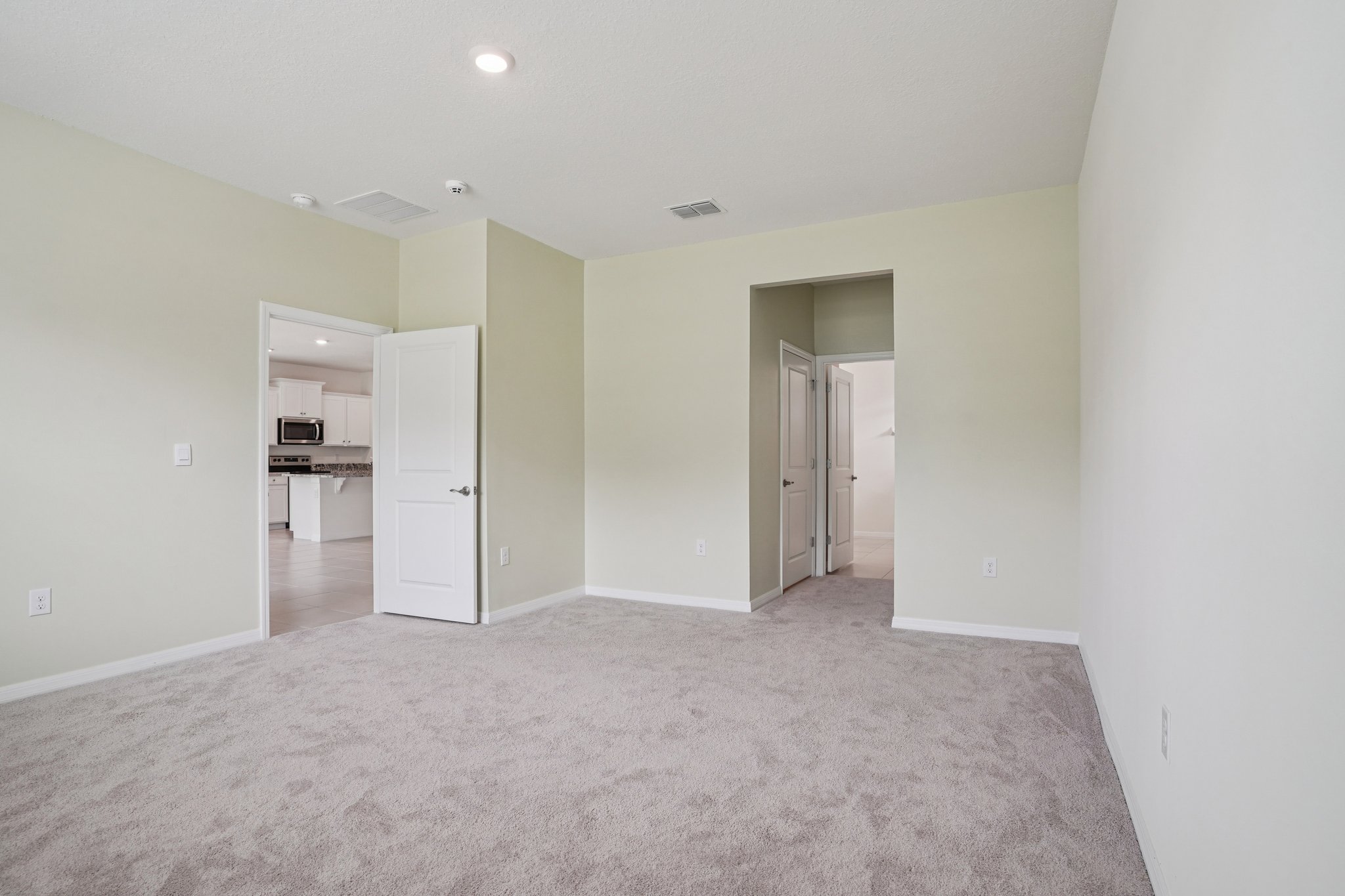 SW 93rd Loop-S0410-021.jpg