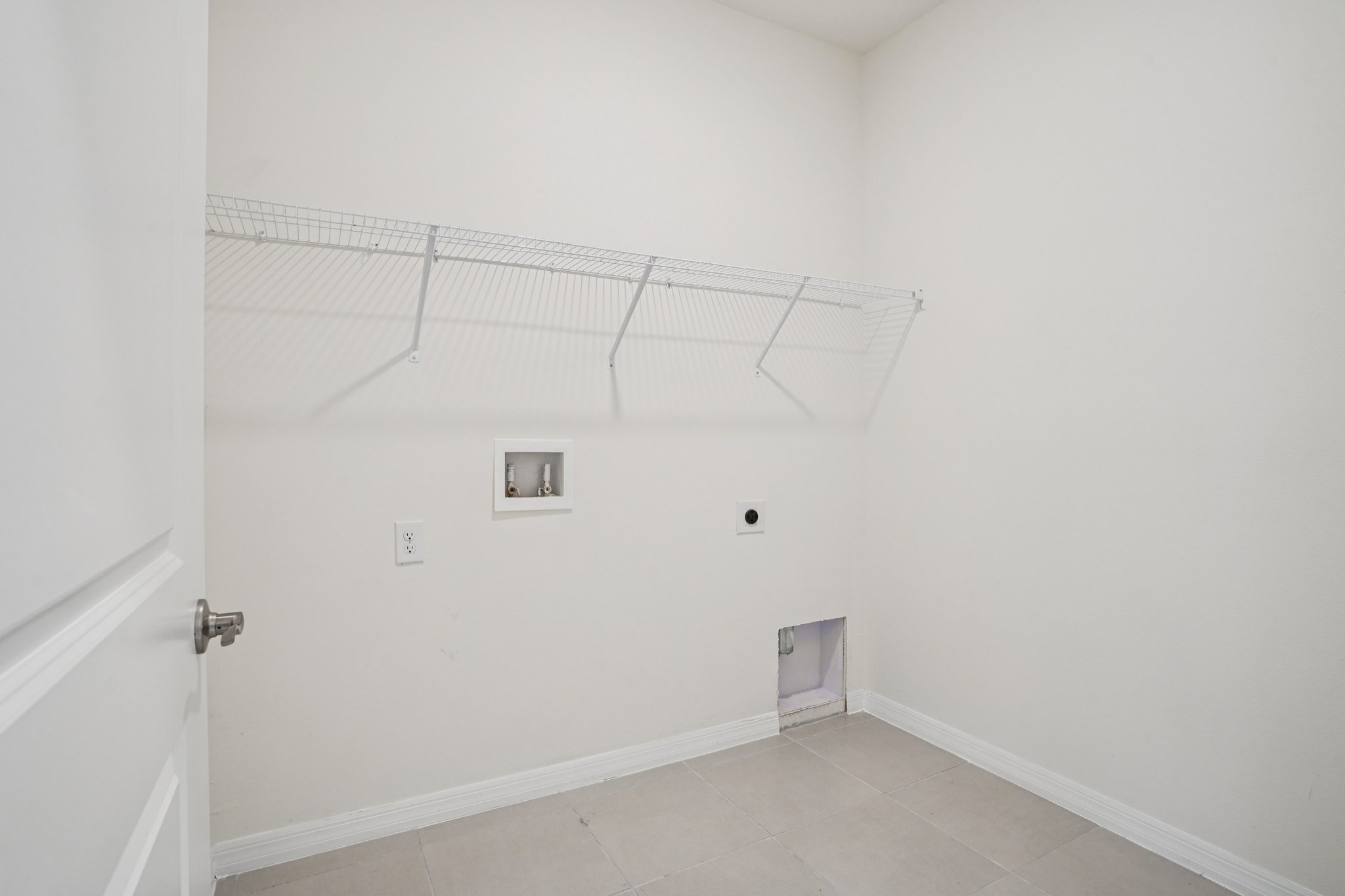 SW 93rd Loop-S0410-033.jpg