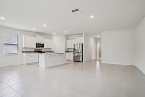 SW 93rd Loop-S0410-009.jpg