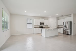 SW 93rd Loop-S0410-010.jpg