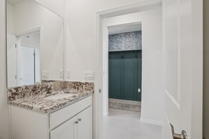 SW 93rd Loop-S0410-018.jpg