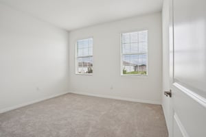 SW 93rd Loop-S0410-026.jpg