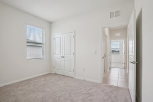 SW 93rd Loop-S0410-030.jpg