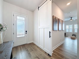  Photo 9