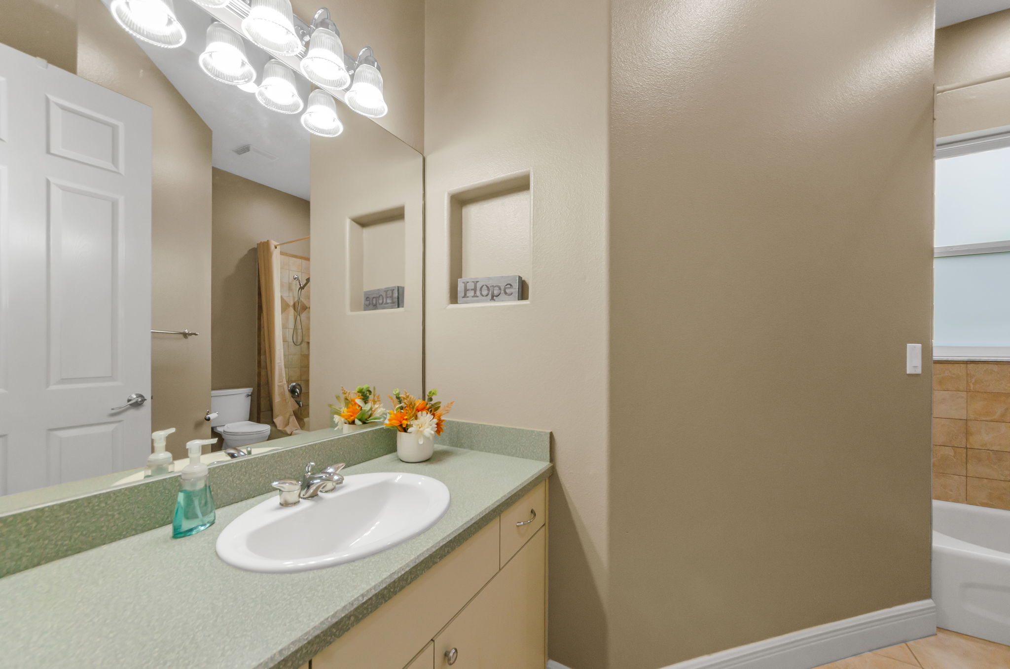 Bathroom 2a