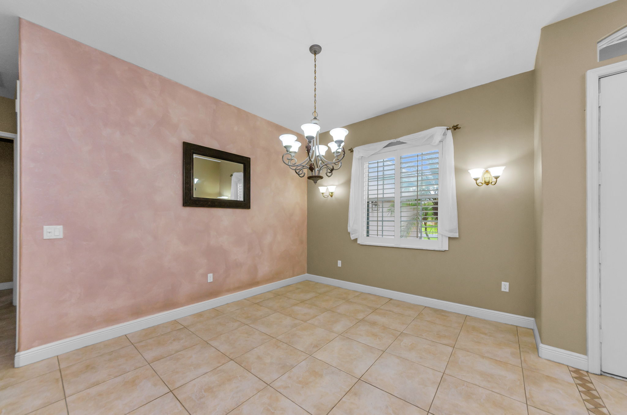 Dining Room 1