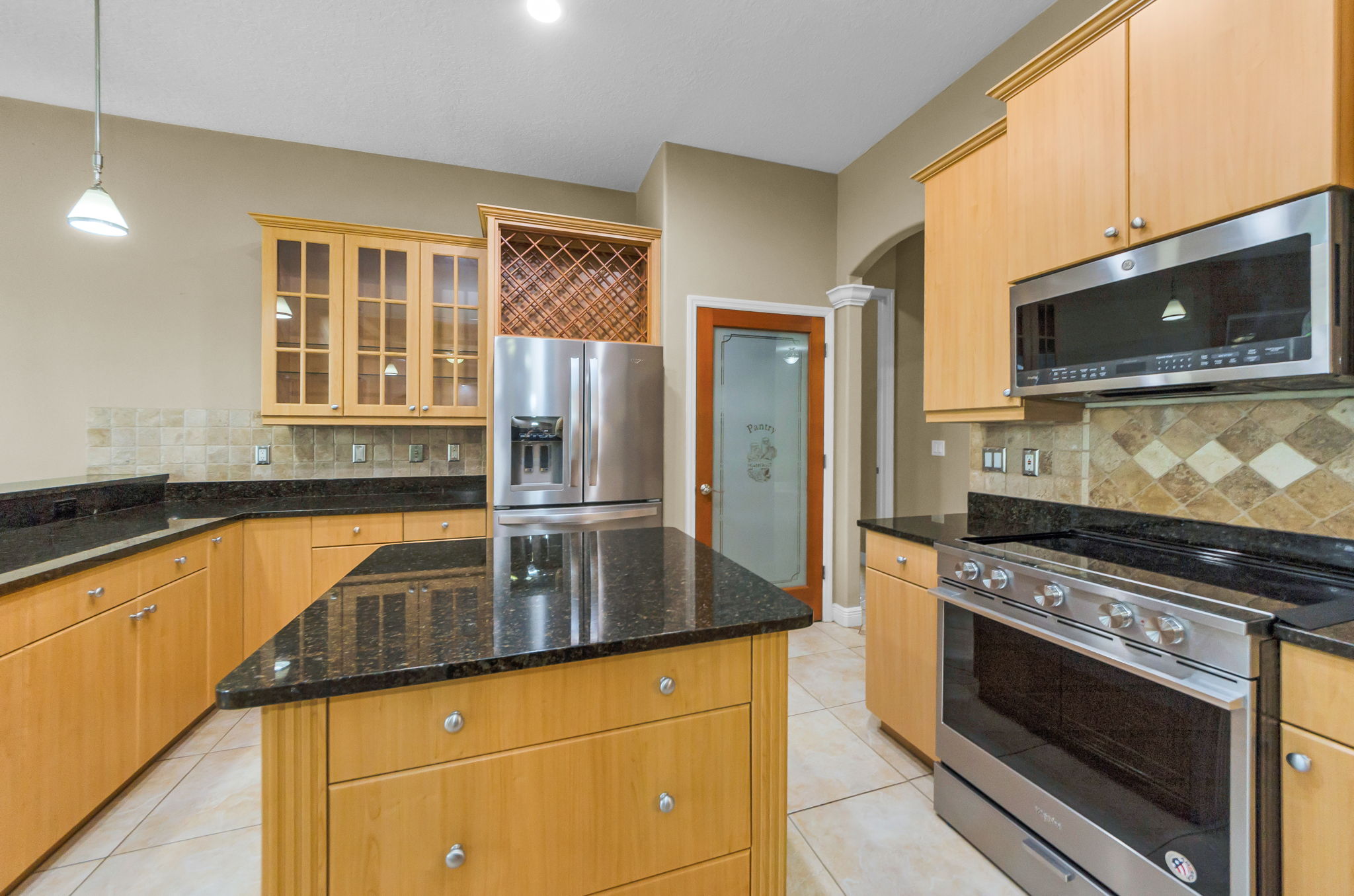 Kitchen 8