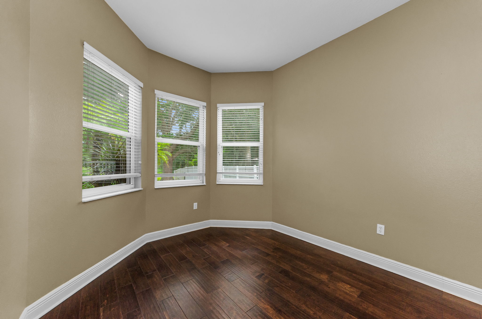 Primary Bedroom Nook 1b