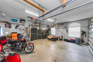 Garage 2