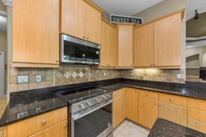 Kitchen 7