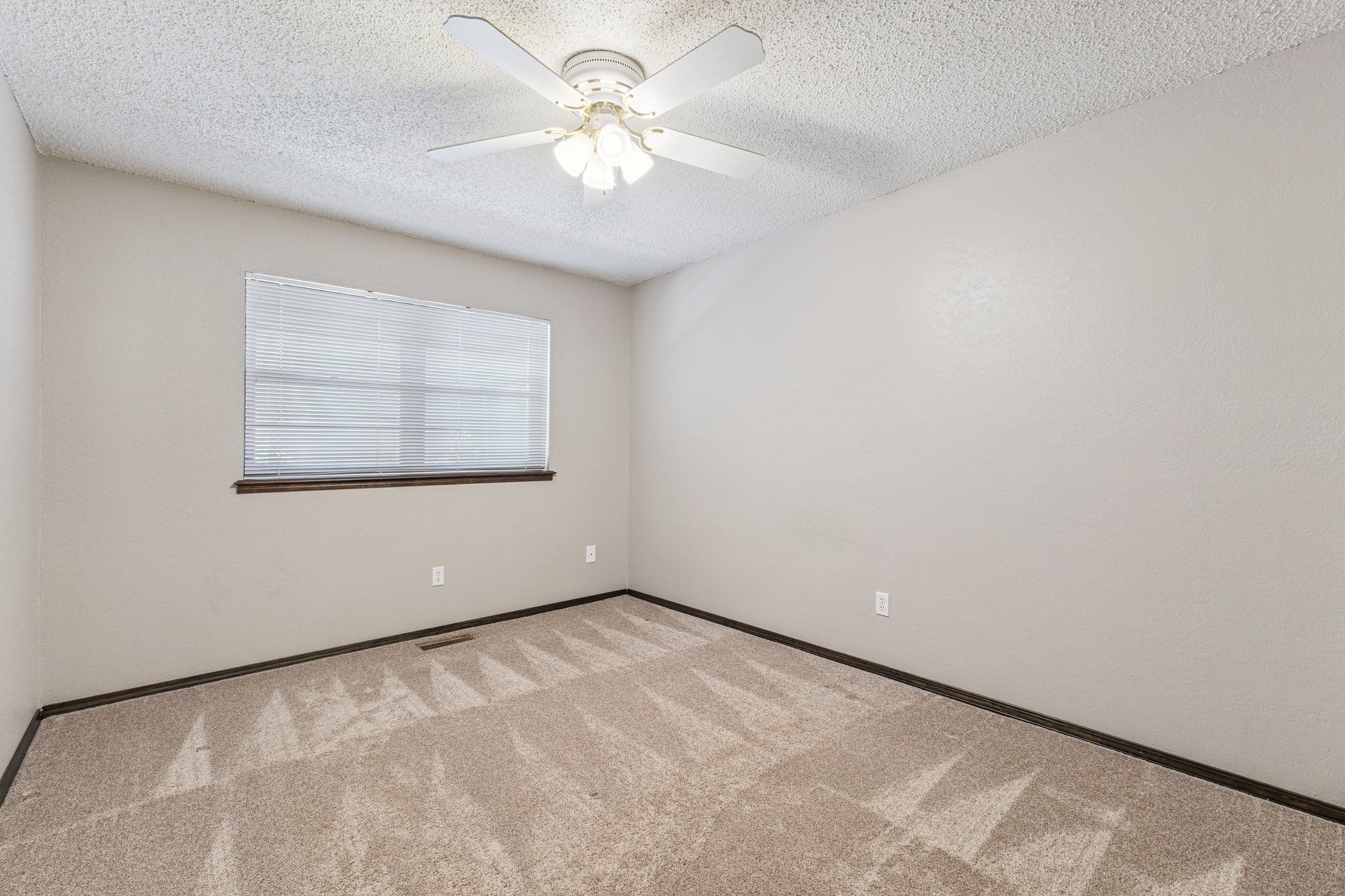 6205 N Willowridge Dr_036.jpg