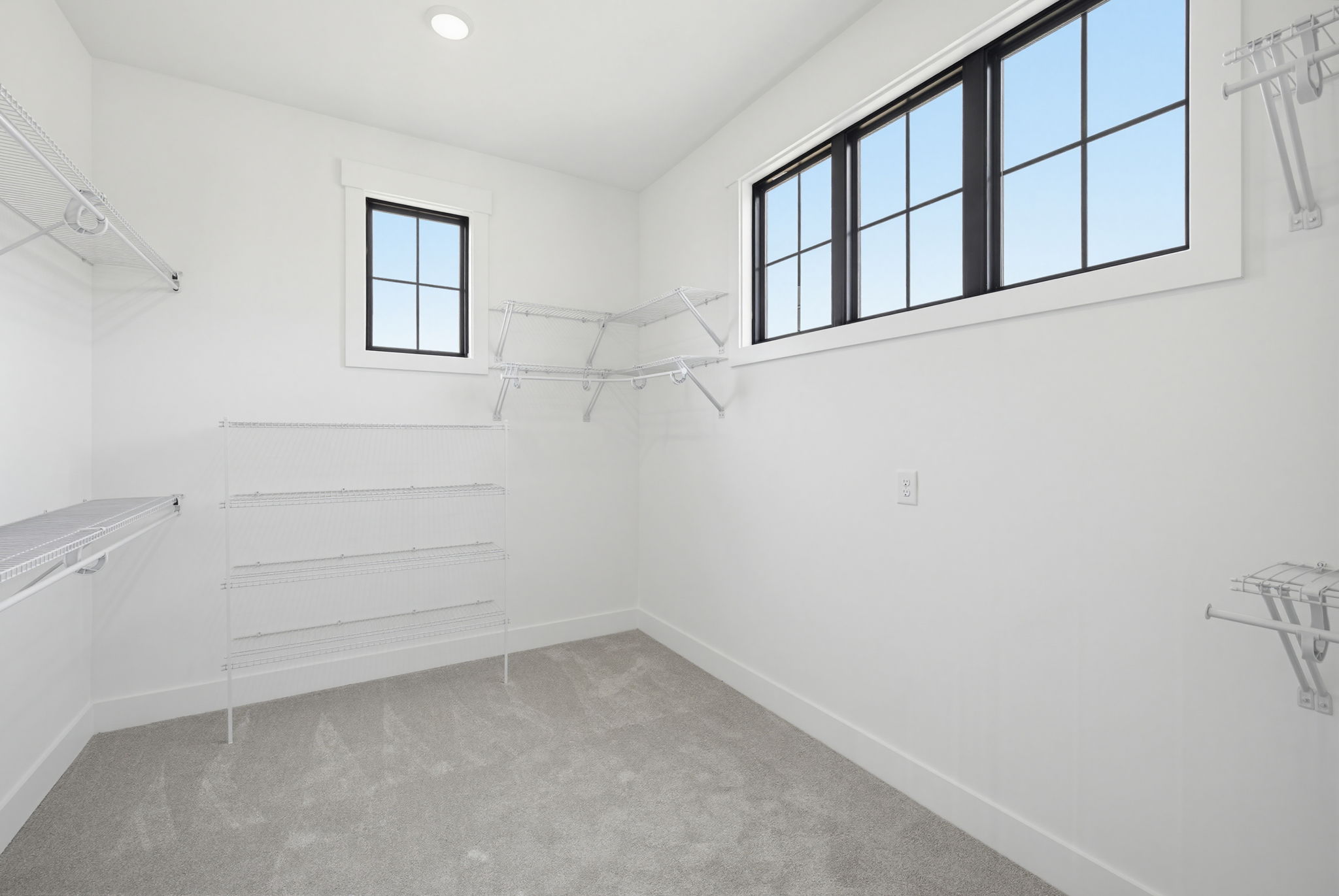 6205 Phillippi Rd-21
