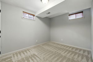  Photo 39